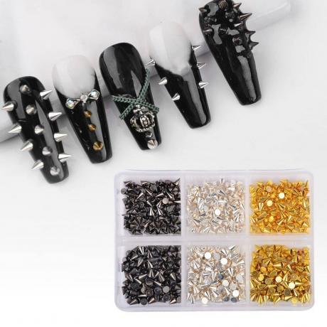 DSHIJIE Nail Art Punk Cone Metallic Spike Studs набір чорних шпильок на нігтях і пластиковий контейнер із чорними, сріблястими та золотими конусними шпильками для нігтів на білому тлі