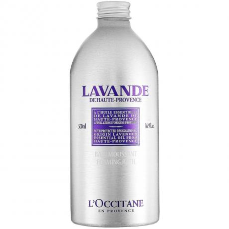 Ασημένιο μπουκάλι L'Occitane Lavender Foaming Bath σε άσπρο φόντο