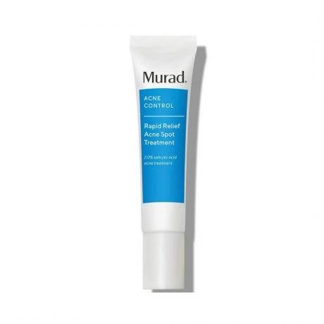 Murad's Rapid Relief Acne Spot Treatment หลอดสีขาวและสีน้ำเงินบนพื้นหลังสีขาว