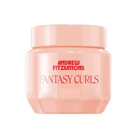 ვარდისფერი ქილა თეთრ ფონზე Andrew Fitzsimons Fantasy Curls-ის მკვებავი ნიღაბი წითელი ასოებით