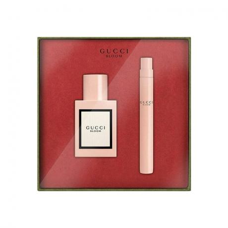 Gucci Bloom parfüümvee komplekt valgel taustal