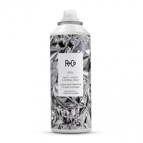 R+Co Foil Frizz + Static Control Spray спрей бутилка с отпечатано фолио и бял фон