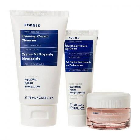 Fotografija triju proizvoda ispod Korres The Mediterranean Skin Recipe seta na bijeloj pozadini