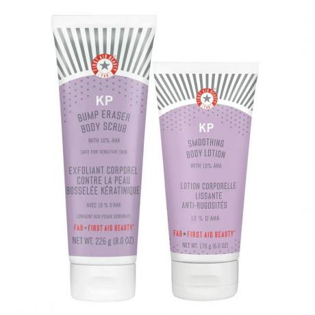 Primul ajutor Beauty KP Body Bundle două tuburi violet pe fundal alb