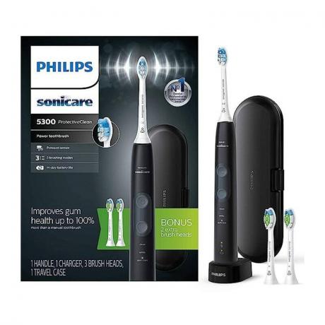 La brosse à dents électrique Philips Sonicare ProtectiveClean 5300 sur fond blanc