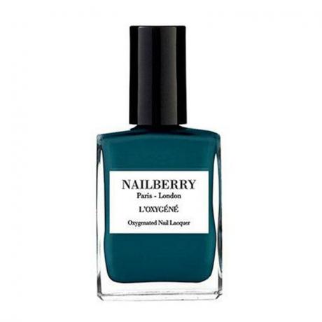 Een fles Nailberry L'oxygéné Breathable Nail Polish in Teal We Meet Again op een witte achtergrond