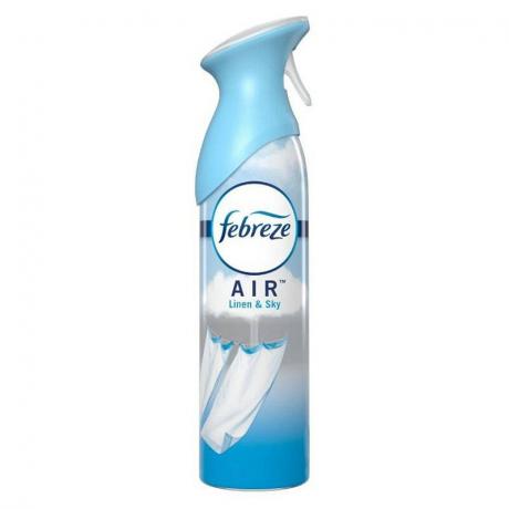 Mėlynas „Febreze Odor Eliminating Air Freshener Room Spray“ purškiamas buteliukas baltame fone