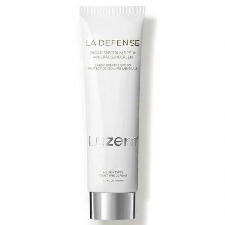 Luzern La Defense Mineral Sunscreen SPF 30 hvit tube med sølvhette på hvit bakgrunn