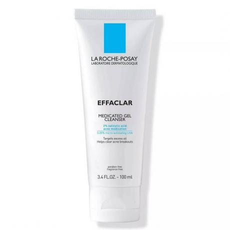 La Roche-Posay Effaclar Medicated Gel Facial Cleanser hvit tube på hvit bakgrunn