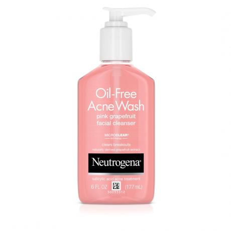 Neutrogena Pink Grapefruit Detergente per l'acne senza olio e detergente per il viso su sfondo bianco